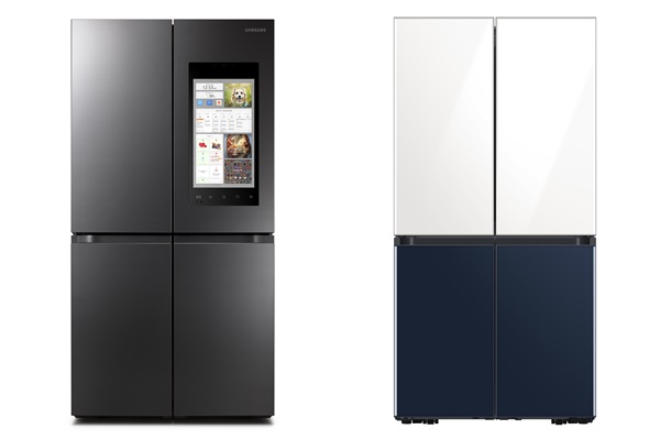 왼쪽부터 삼성전자 패밀리허브 냉장고, 비스포크 냉장고. ⓒ삼성전자