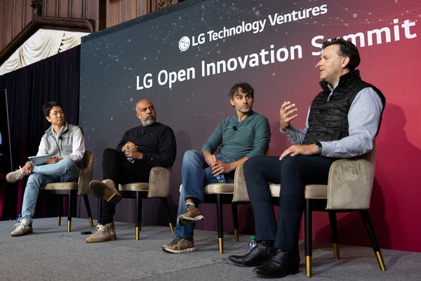 지난 6월 LG테크놀로지벤처스가 연 제1회 'LG 오픈 이노베이션 서밋' ⓒLG